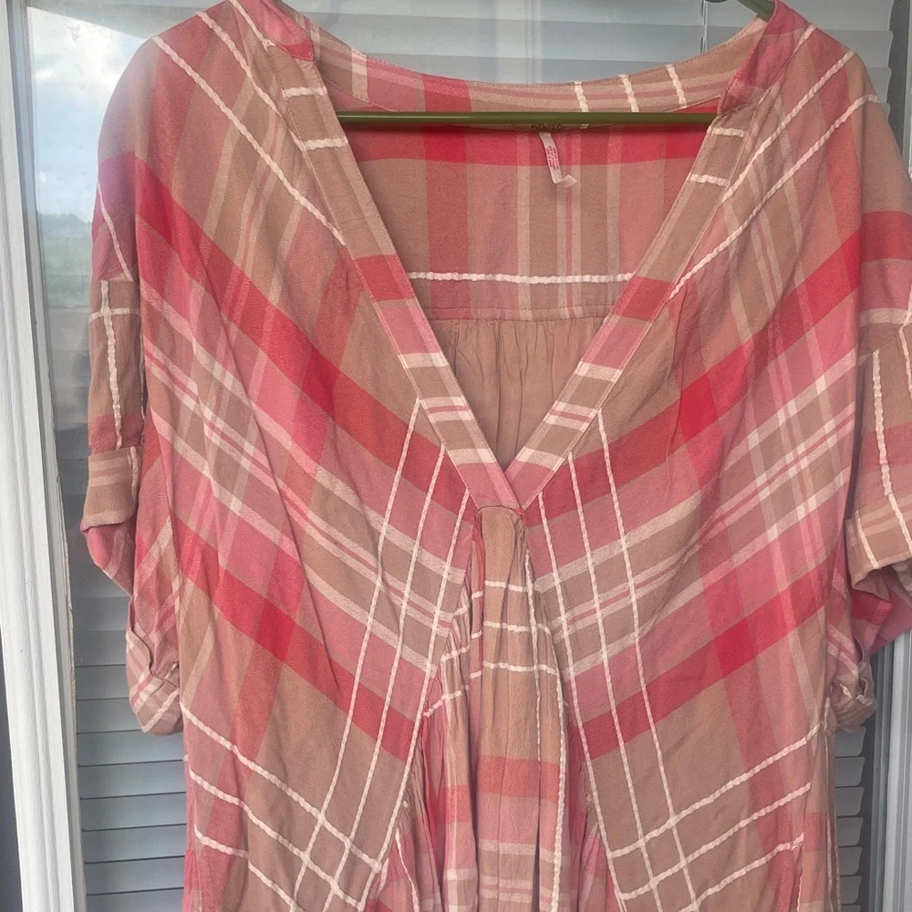 Free People Pink and tan Plaid V-Neck dress-M